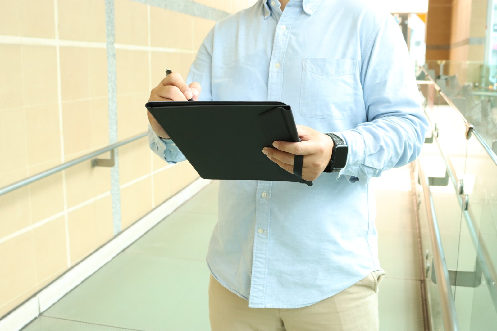 SN°OVAE 翻轉文件夾